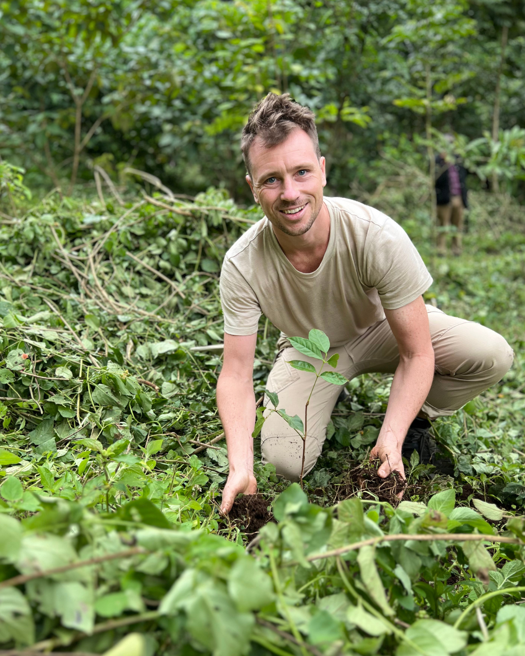 On foot through Bali
