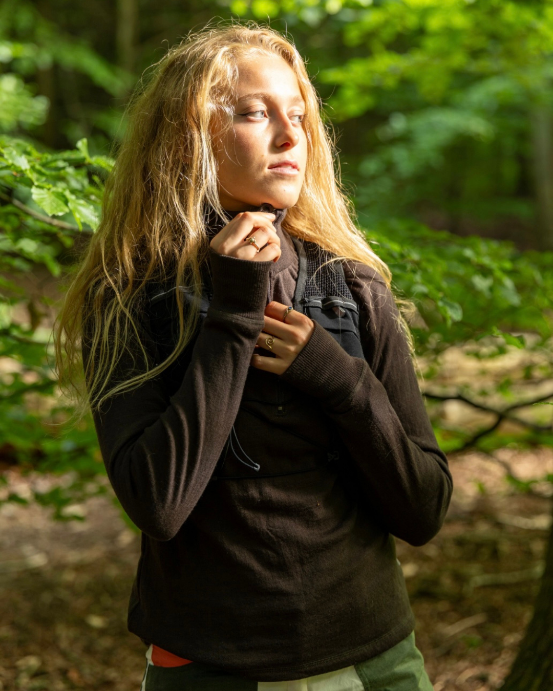 Outlet: ZN-240 Womens Zip Neck