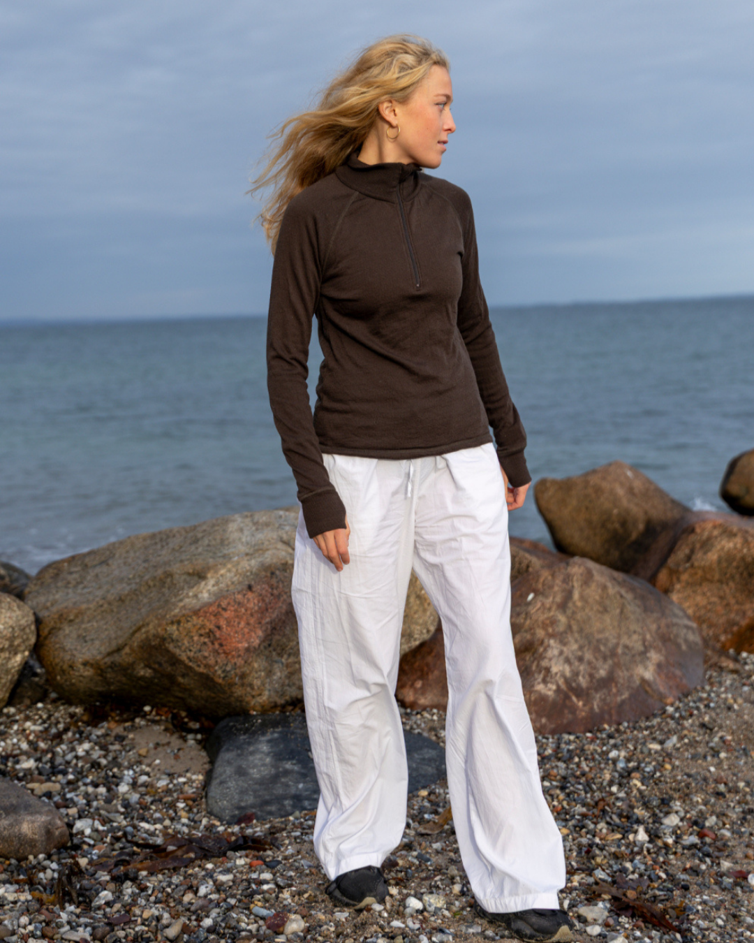 ZN-240 Kvinde Zip Neck