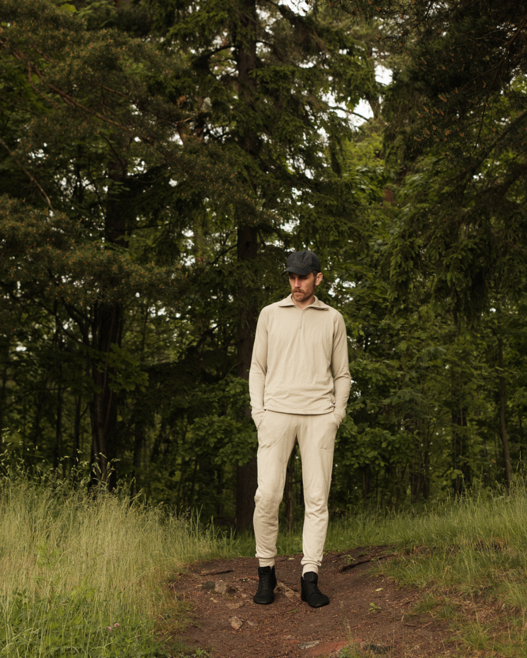 Outlet: ZN-240 Mens Zip Neck